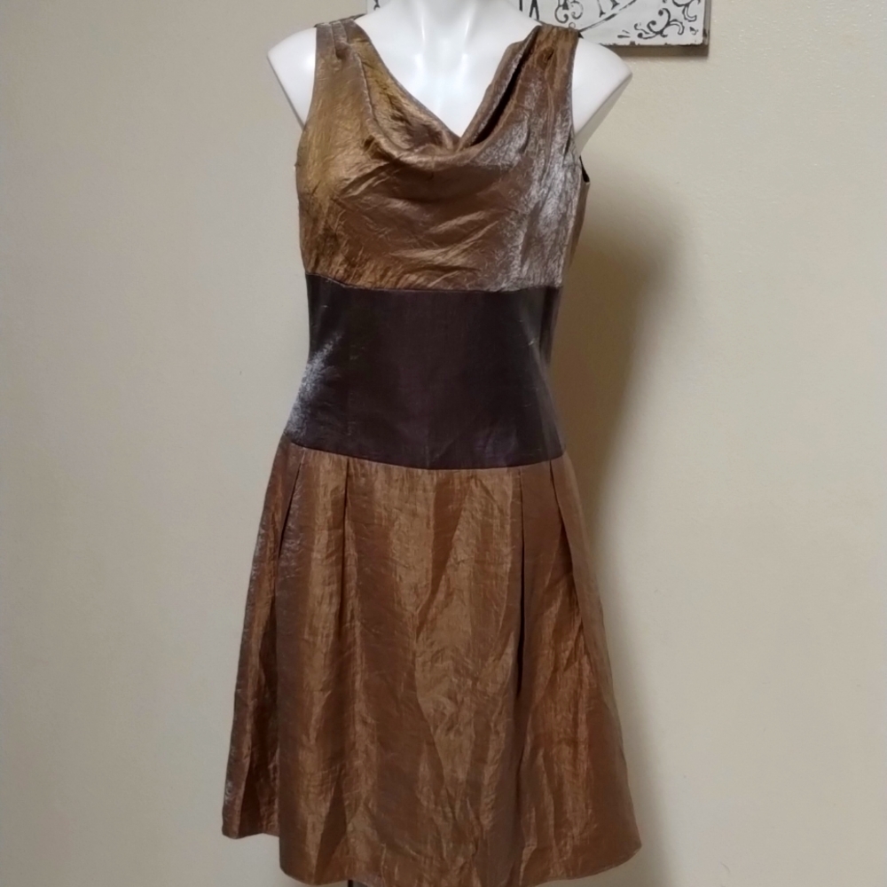 Adriana papel dress